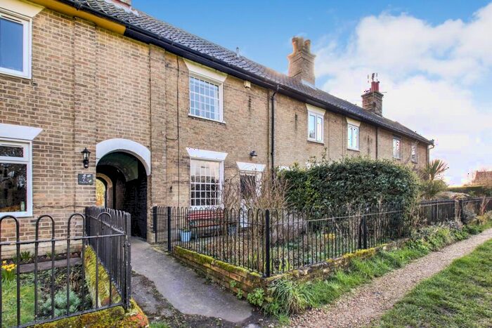 2 Bedroom Cottage To Rent In Church Terrace, Wickham Market, Woodbridge, IP13