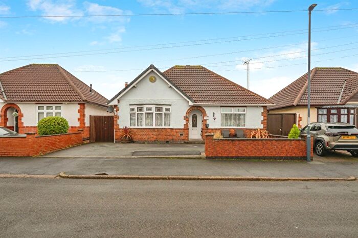 2 Bedroom Detached Bungalow For Sale In Old Hall Avenue, Alvaston, Derby, DE24