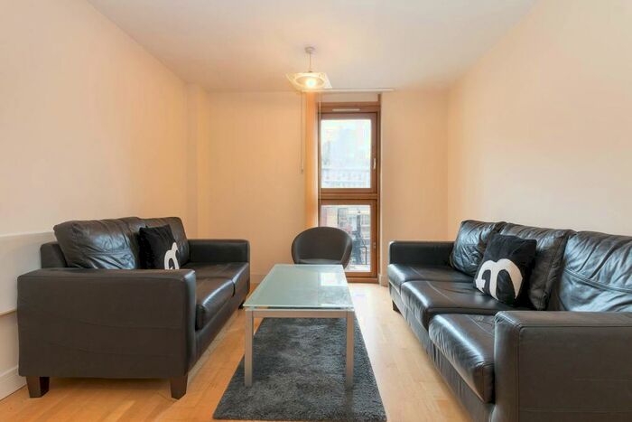 1 Bedroom Apartment To Rent In Temple House, Temple Street, B2