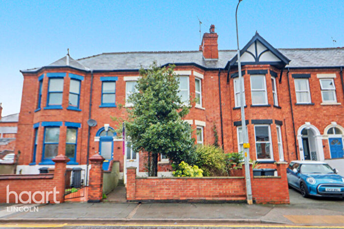 4 Bedroom Terraced House For Sale In Monks Road, Lincoln, LN2