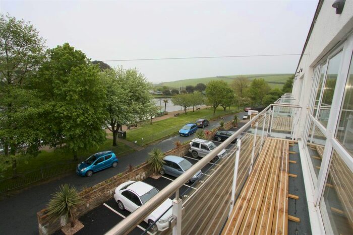 1 Bedroom Flat To Rent In Trenance Lane, Newquay, TR7