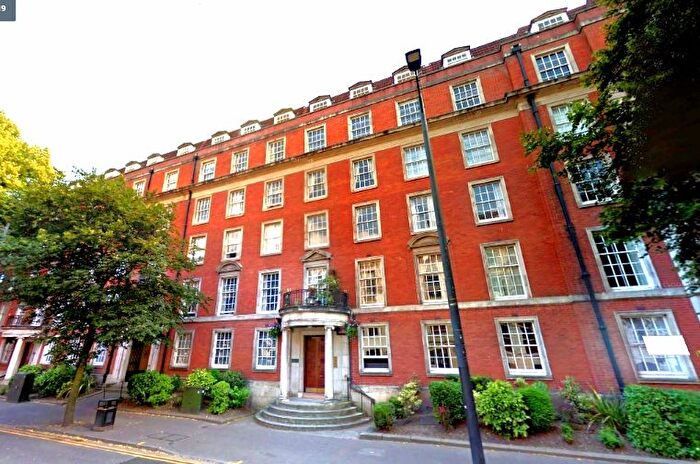 2 Bedroom Flat To Rent In Windsor House, Westgate Street, Cardiff, CF10