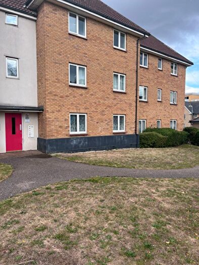 2 Bedroom Flat To Rent In Buntingbridge Road, Ilford, IG2