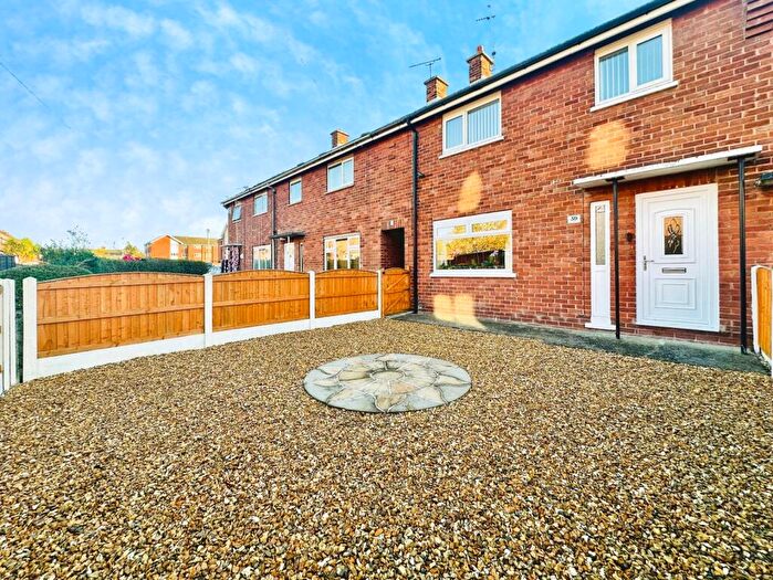 3 Bedroom Terraced House For Sale In Dyserth Road, Blacon, Chester, Cheshire, CH1