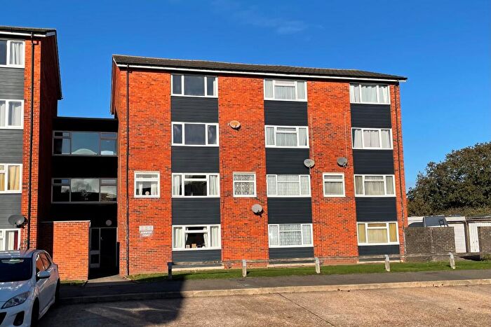 3 Bedroom Maisonette For Sale In Homer Close, Rowner, Gosport. Auction Guide Price £, ., PO13