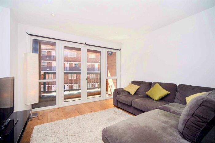 2 Bedroom Flat To Rent In Bermondsey Central, Maltby Street, London, SE1