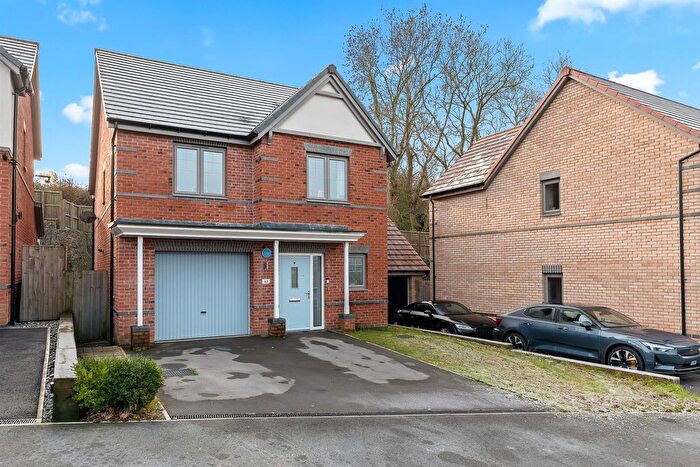 4 Bedroom Detached House For Sale In Cranleigh Road, Woodthorpe, Mastin Moor, Chesterfield, S43