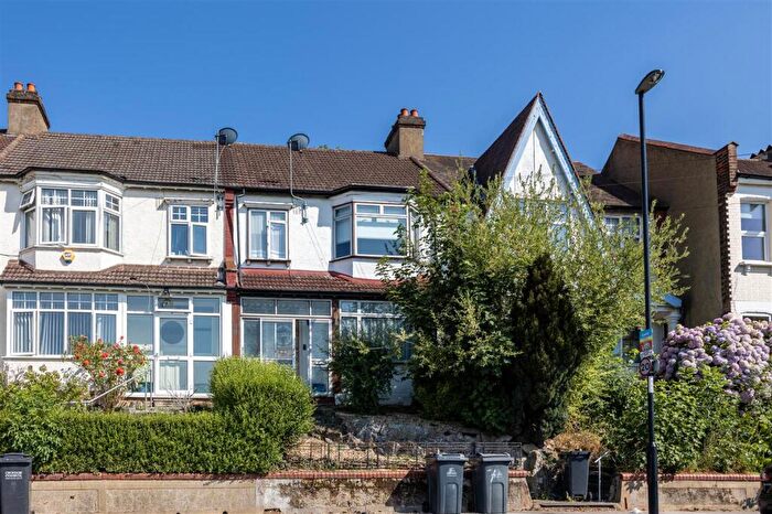 3 Bedroom Terraced House To Rent In Buller Road, Thorton Heath, CR7