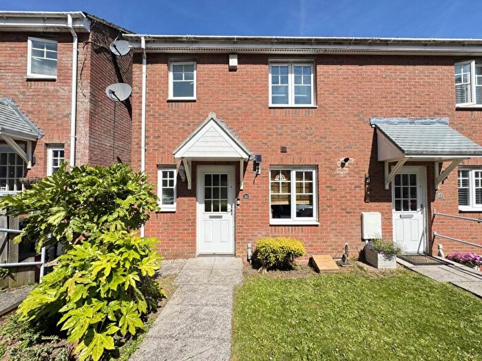 3 Bedroom Semi-Detached House To Rent In Weavers Close, Whitwick, Coalville, LE67