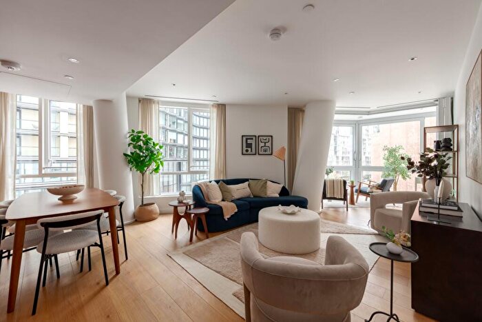 3 Bedroom Apartment For Sale In Prospect Way London, SW11