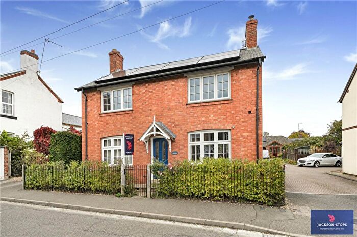 4 Bedroom Detached House For Sale In Churchill Road, Welton, Daventry, Northamptonshire, NN11