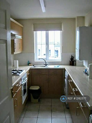 2 Bedroom Flat To Rent In South Terrace Court, Stoke-On-Trent, ST4