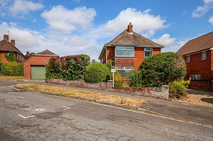 4 Bedroom House For Sale In Godley Road, Harnham, Salisbury, Wiltshire, SP2