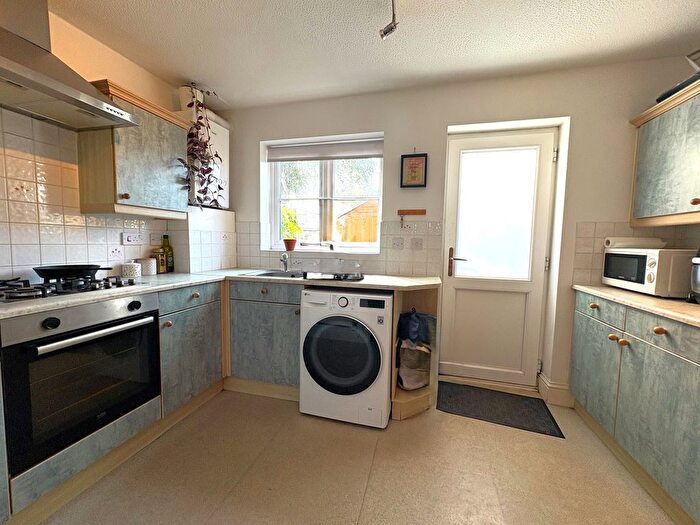 2 Bedroom Property To Rent In Broadview, Broadclyst, Exeter, EX5