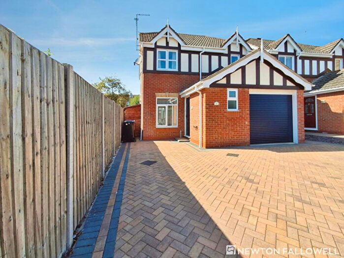 3 Bedroom Detached House For Sale In Waterloo Drive, Morton, PE10