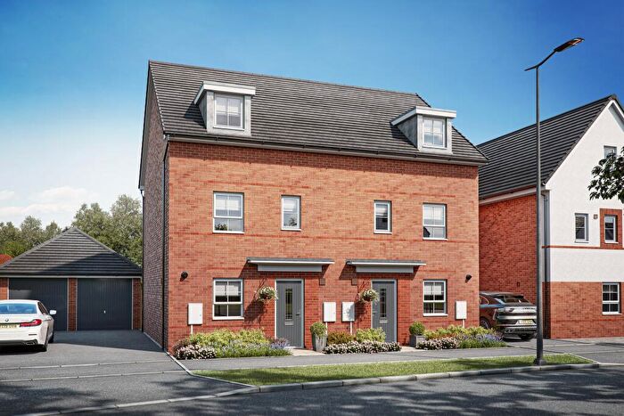 4 Bedroom Semi Detached House For Sale In London Road, Aylesford, Kent, ME16