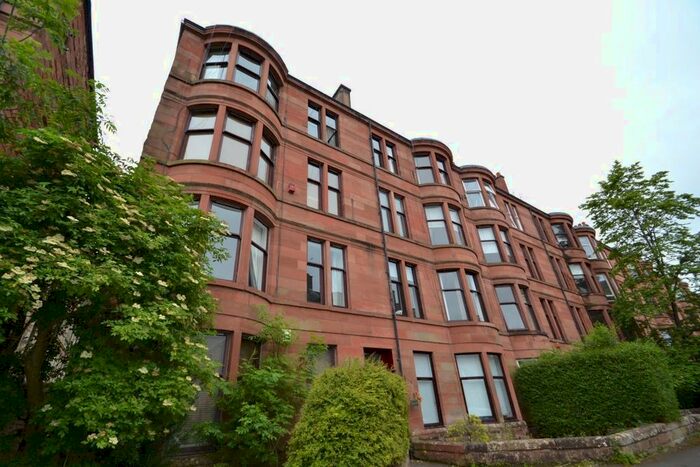2 Bedroom Flat To Rent In Woodford Street, Shawlands, Glasgow, G41