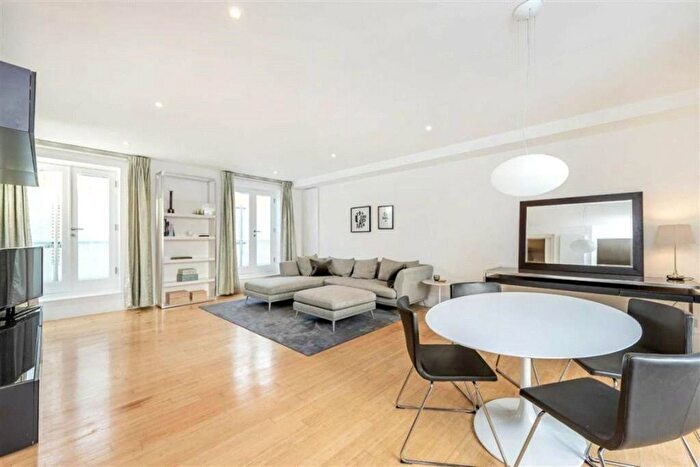 2 Bedroom Flat To Rent In Wild Street, London, WC2B