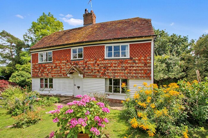 4 Bedroom Detached House For Sale In Smarden, Ashford, TN27
