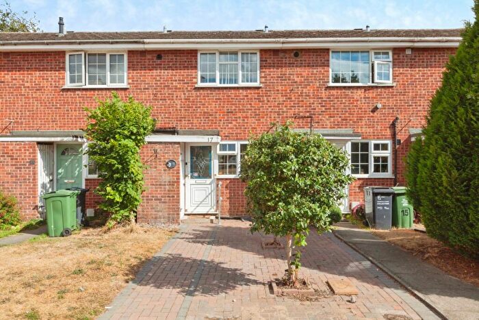 2 Bedroom Town House For Sale In Orchard Way, Syston, Leicester, Leicestershire, LE7