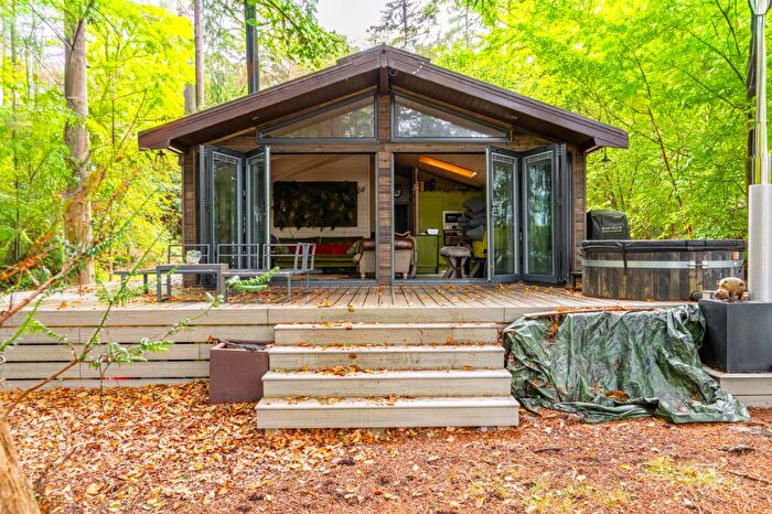 3 Bedroom Chalet For Sale In Church Lane, Fritton And St Olaves, NR31