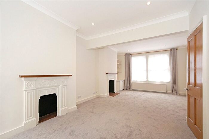 3 Bedroom Terraced House To Rent In Holyport Road, London, SW6