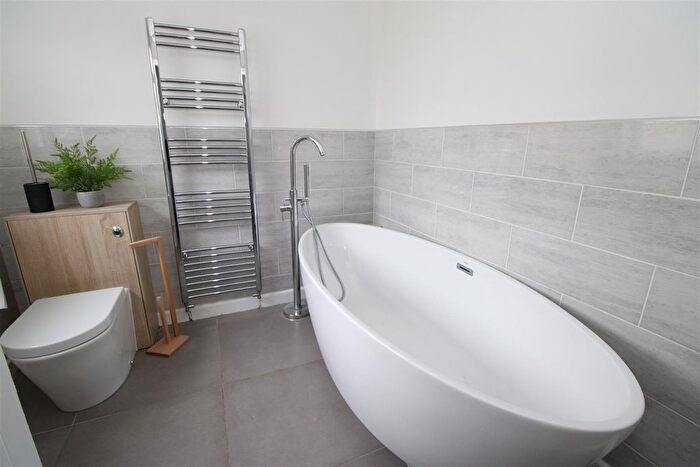 3 Bedroom Terraced House To Rent In Park Road, Bargoed, CF81