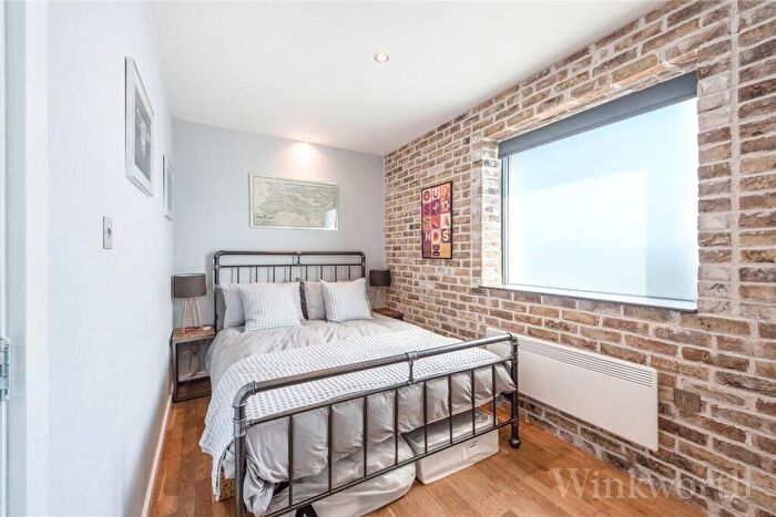 1 Bedroom Apartment To Rent In Arklow Road, London, SE14