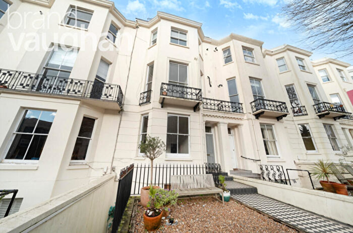 2 Bedroom Flat To Rent In Goldsmid Road, Hove, East Sussex, BN3