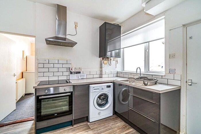 4 Bedroom House To Rent In Manners Road, Southsea, Hampshire, PO4