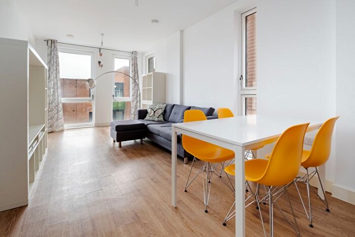 1 Bedroom Flat To Rent In Seven Sisters Road, London, N4