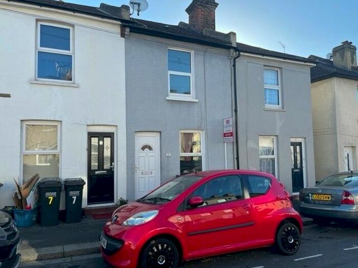 2 Bedroom Terraced House To Rent In Oakwood Road, Croydon, CR0