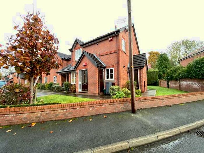 2 Bedroom Flat To Rent In Anchorside Close, Chorlton, M21
