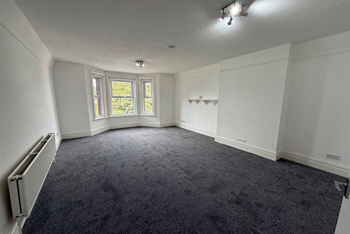 1 Bedroom Flat To Rent In Christchurch Road, Bournemouth, BH1