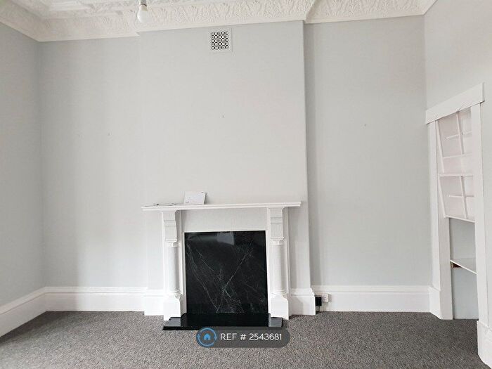 1 Bedroom Flat To Rent In Sydenham Road, Cotham, Bristol, BS6