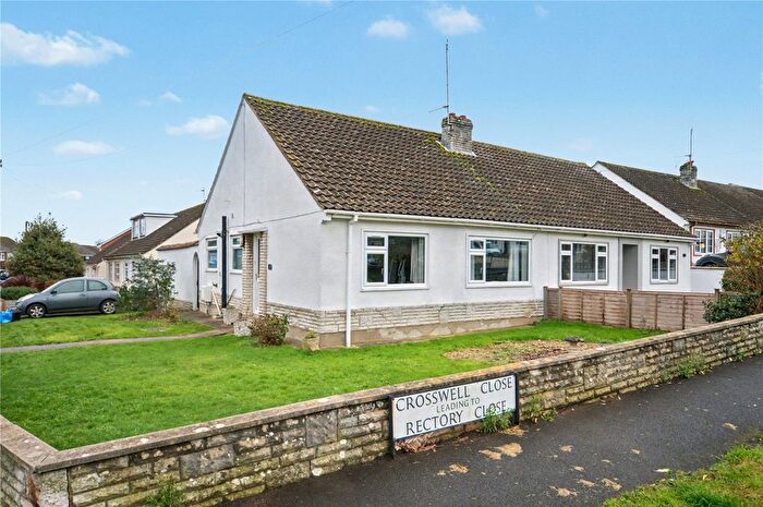 2 Bedroom Bungalow For Sale In Crosswell Close, North Petherton, Bridgwater, Somerset, TA6