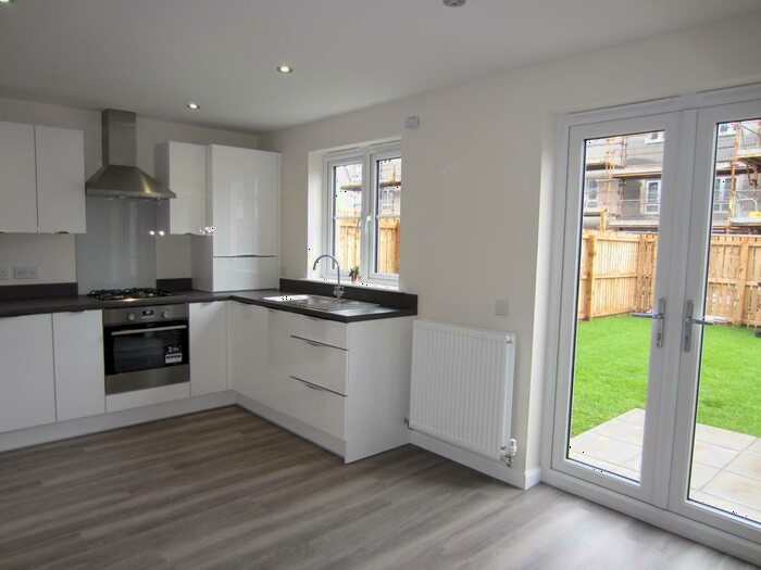 3 Bedroom Mews To Rent In Berryden Gardens, AB25