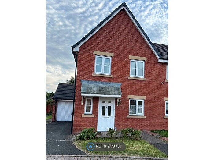 3 Bedroom Semi-Detached House To Rent In Arbury Grove, Walsall, WS3