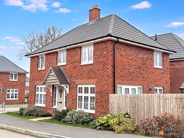 3 Bedroom Detached House For Sale In George Gadsby Mews, Hugglescote, LE67