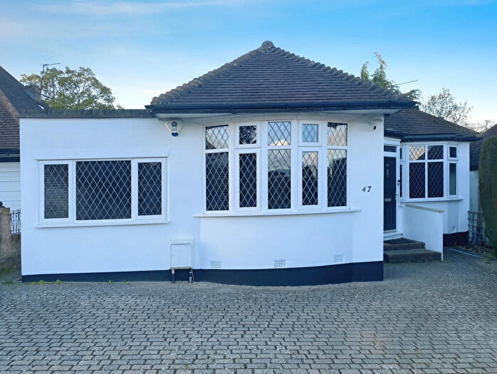 4 Bedroom Bungalow To Rent In Hillside Road, Northwood, Greater London, HA6