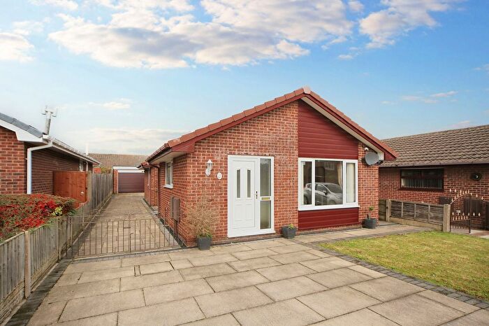 3 Bedroom Bungalow For Sale In Whitecroft Road, Wigan, WN3