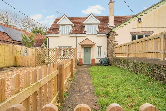 2 Bedroom Cottage For Sale In Parkham, Bideford, EX39
