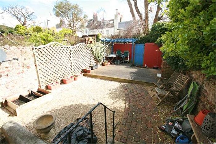 1 Bedroom Flat To Rent In York Road, Hove, BN3