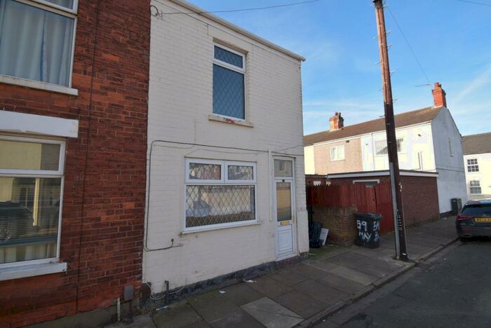 2 Bedroom Terraced House To Rent In Saunders Street, Grimsby, South Humberside, DN31