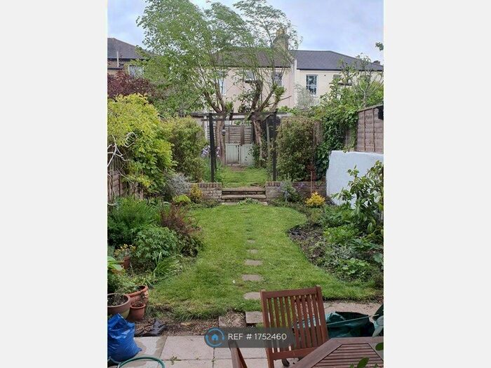 1 Bedroom Flat To Rent In Upper Tollington Park, London, N4