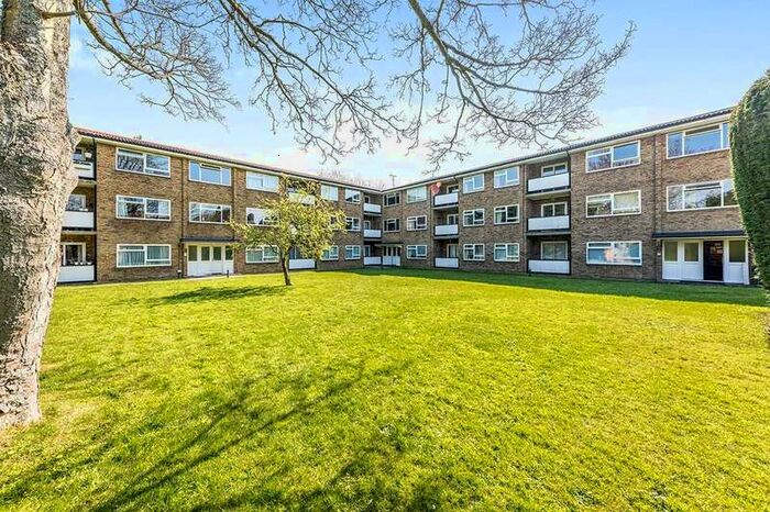 2 Bedroom Apartment To Rent In Puckle Lane, Canterbury, Kent, CT1