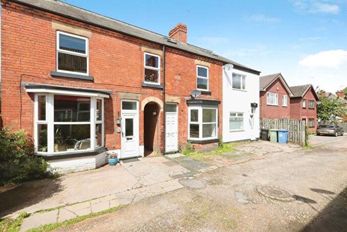 4 Bedroom Terraced House For Sale In Pennington Walk, Retford, DN22