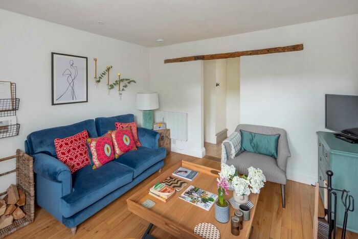 2 Bedroom Cottage To Rent In School Place, Claverton, Bath, BA2