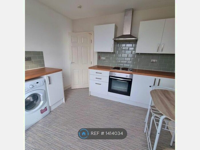 1 Bedroom Flat To Rent In St. Marys Crescent, Doncaster, DN1