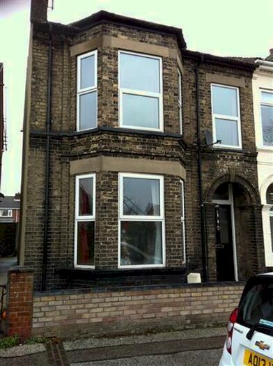 2 Bedroom Flat To Rent In Denmark Road, Lowestoft, NR32